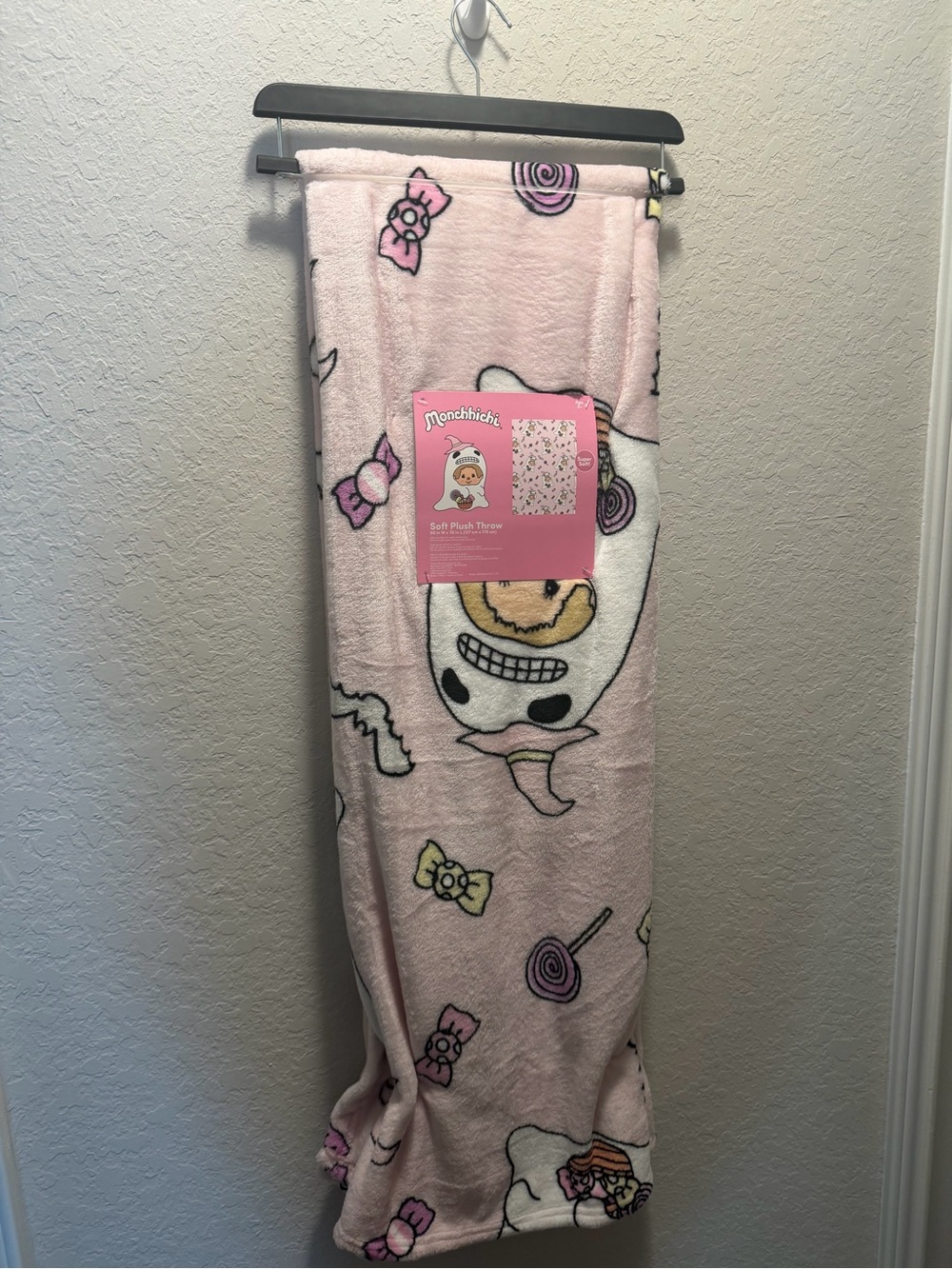 Monchhichi Halloween blanket